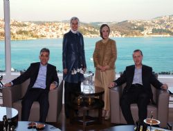 Cumhurbaşkanı Gül, Erdoğan’la görüştü
